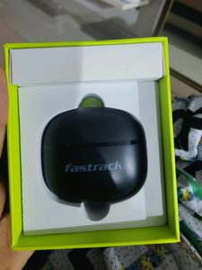 Fastrack Bmm Bass Drivers 40hrs Playtime F Pods.