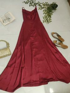 Elegant Satin Maxi Gown✨💋