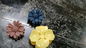 Cute Flower Hair Claw Clips