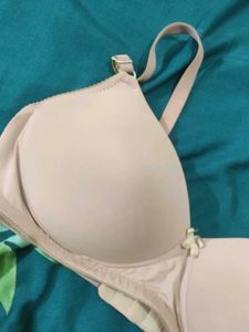 lightly paded bra