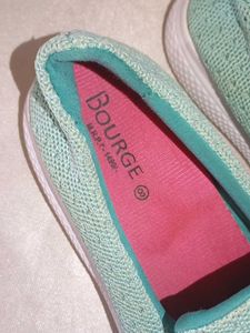 Comfortable Slip-On Sneakers