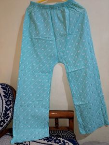 Women Kurta With Bottom Set