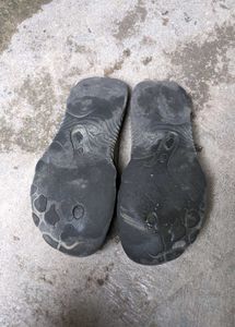 ADDA flip flops