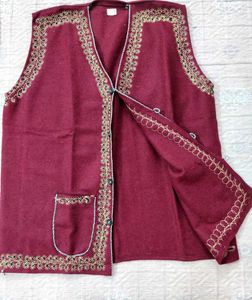 Vintage Embroidered Wool Vest🆕✨ Unused