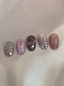 Elegant Press-On Nails Set