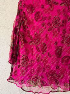 Stunning Pink Floral Print top