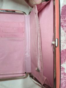 Black Pink Is Beautiful Hand Bag🖤🩷