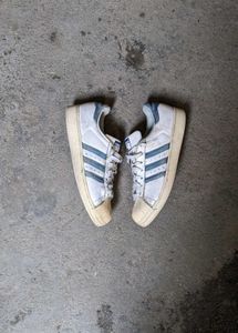 Adidas originals shoes 👟