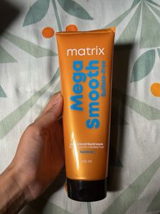 Matrix mega smooth sulfate free hair mask