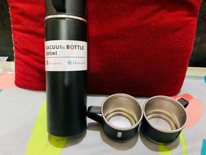 500ml Vacuum Bottle with Cups Set New Wdt Tag