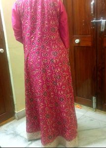 Elegant Pink Floral Kurta with Embroidered Jacket