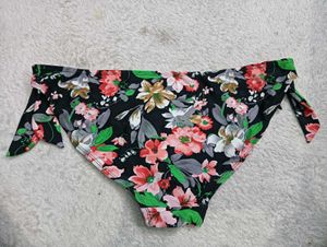 Floral ♥️Tie-Side Bikini Bottoms