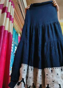 Elegant Navy Blue Skirt with White Lace Trim