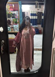 Embroidered Pink Kurta