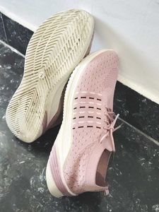 🩷 Pink Knit Slip-On Sneakers 👟
