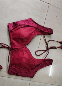 Full Backless Blouse Padded
