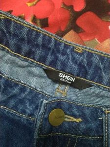 Stylish Ripped Blue Jeans for Women