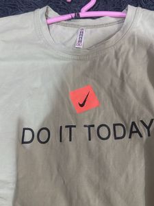 Trendy 'Do It Today' Graphic Tee