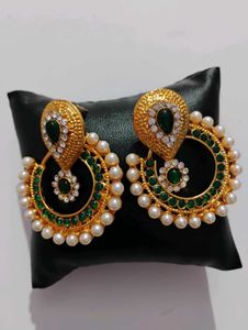 Elegant Gold & Green Earrings