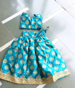 Choli For 5Years Girl.Only Blouse And Lengha.without Odhni