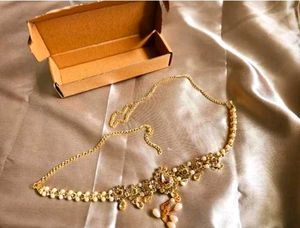 Elegant Gold Kamarband with Pearls