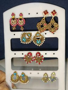 🆕 Daimand Earings ( 6 - Pair )