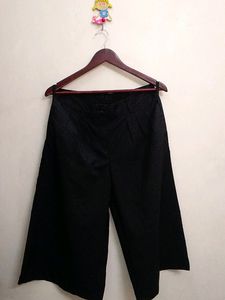 Black Loose Fit Bottom For Women