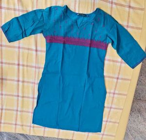 Sea Breeze Embroidered Kurta