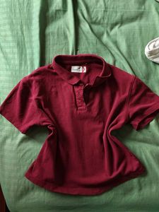 maroon polo cropped tshirt