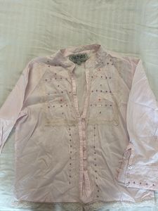 lace pale pink sequinned shirt