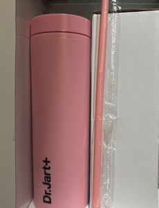 473 ml sipper with straw