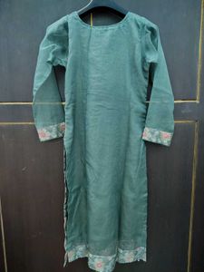 Floral Print and embroided Kurta Set