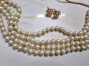 Elegant Pearl Necklace &amp; Earring Set