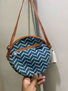Blue Chevron Round Sling Bag