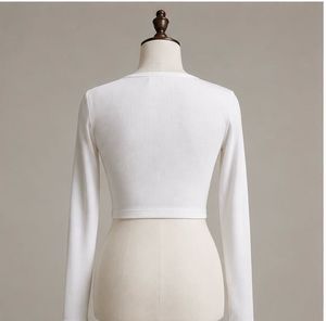 Ribbed V-Neck Long Sleeve Crop Top