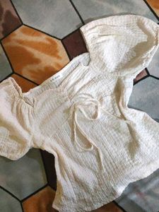Cream Textured Puff Sleeve Top