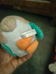 Pokemon Rowlet bag charm