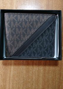 Michael Kors Bi-fold Wallet