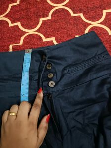 High-waisted Shorts