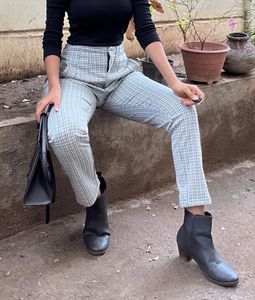 Plaid High-Waisted Trousers