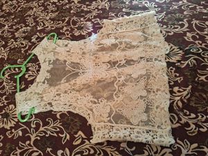 Elegant Lace Butterfly Crop Top