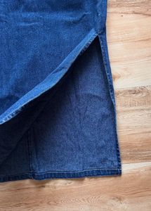 Dark Wash Denim Midi Skirt