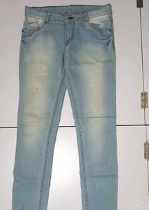 Light Wash Distressed Jeans