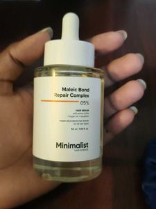 Minimalist Hair Serum