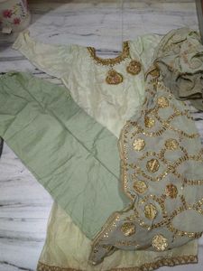 Elegant Embellished Kurta