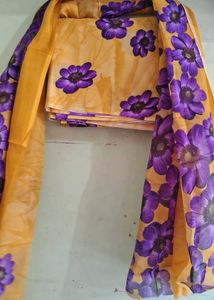 5 metar with dupatta Vibrant Floral Print Kurta Se
