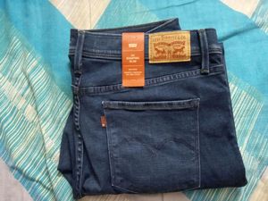 FIXED Price --levis midrise jeans