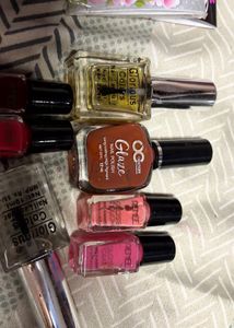 Nail Polish &amp; Bindi Set
