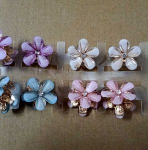 Set of Cute Flower Hair Clips