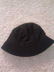 Cute Daisy Reversible Bucket Hat (New )